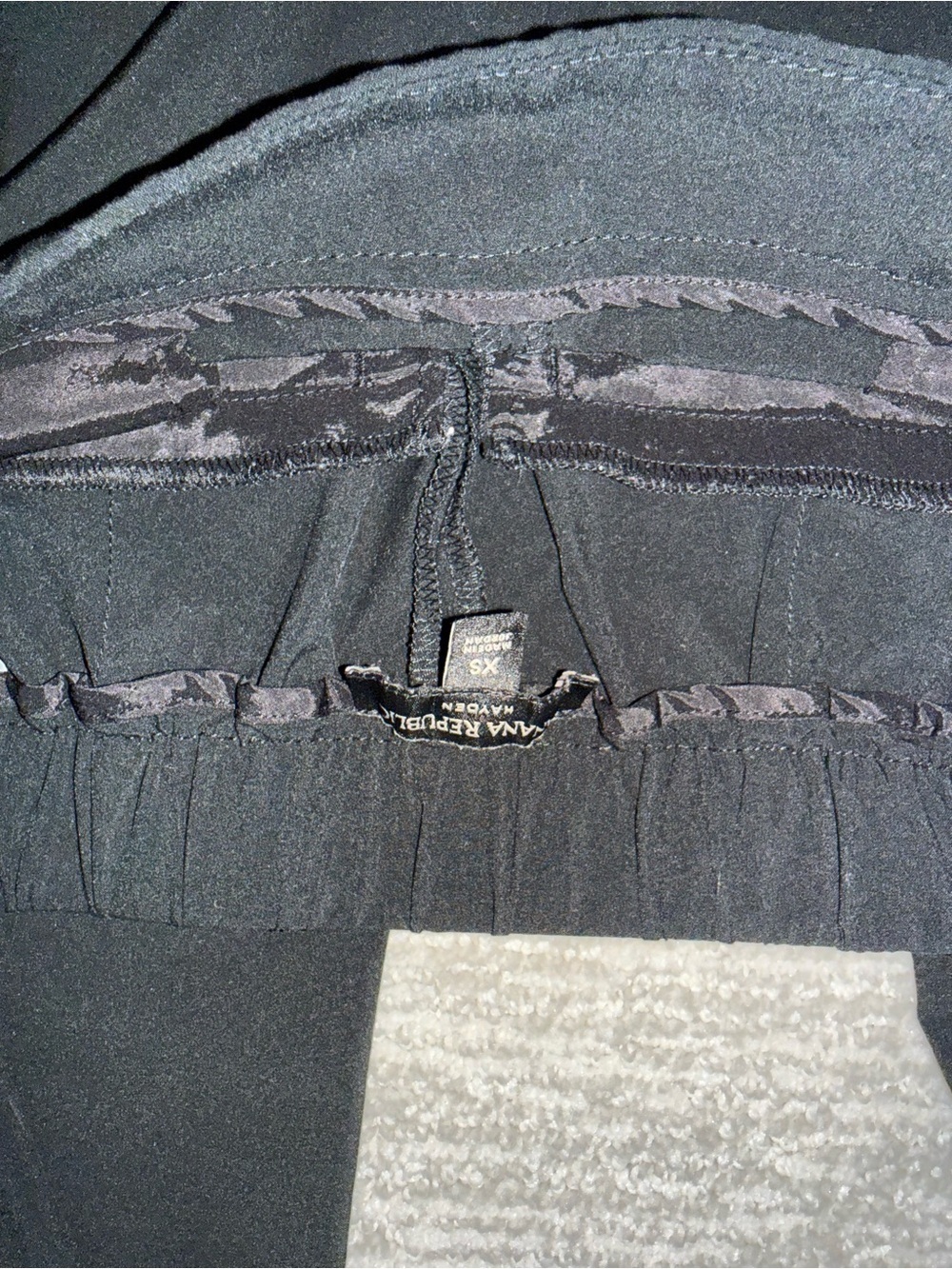 Banana Republic straight leg trouser - Picture 3 of 3